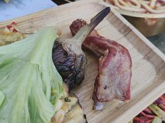 -小河公主秘制烤羊腿(小绿谷店)