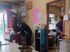 -小龙大肉面馆