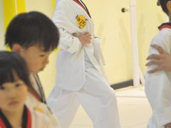-勇气斑马·巴西柔术&跆拳道(浦东三林店)