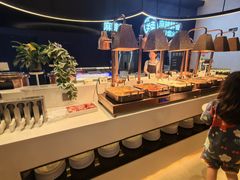 -涨巢·潮玩水疗局