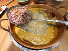 -洱火云南酸菜牛肉火锅(石景山当代商城店)