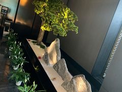 -荷栖小院·品质江西菜(红谷滩店)