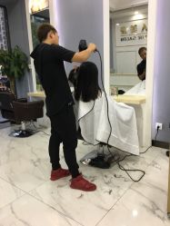 -DL HAIR SALON
