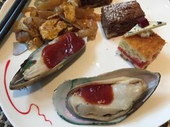 -月色西餐厅·海鲜刺身·烧烤(科学城保利郡雅酒店)