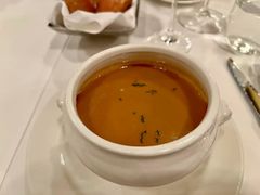 -香港赛马会双鱼河会所