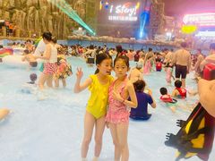 -青岛东方影都融创水世界