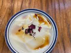 -云阿蛮云南生烫牛肉米线(奉贤路店)