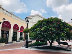 -佛罗伦萨小镇广佛名品奥特莱斯(疏港路店)