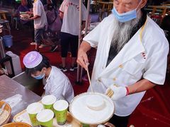 -清真老马家国华牛奶鸡蛋醪糟(正宁路店)