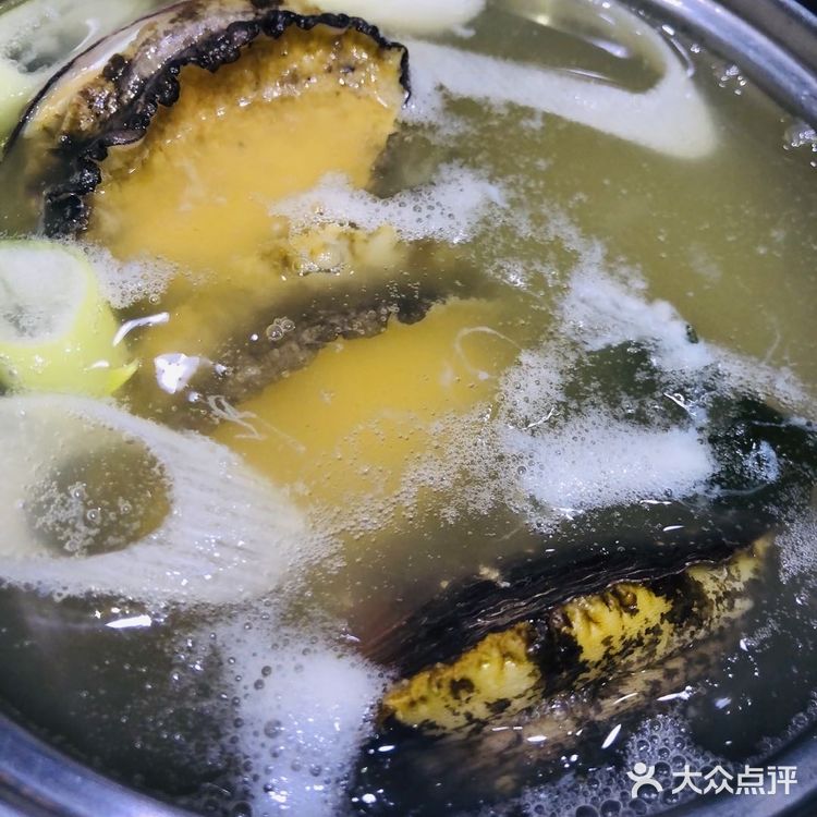 自助是肯定吃不回来的，以我的饭量就是去吃个新鲜