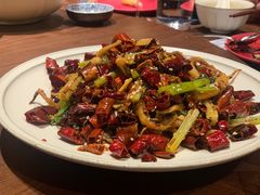 -肆海小川菜酒馆Wine Bistro (青年路店)