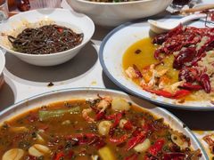 -杨氏青龙虾·吃蟹季(金盛路总店)