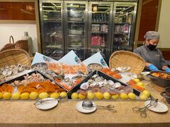 -大中华希尔顿酒店 念 全日制自助餐厅·亲子·聚餐