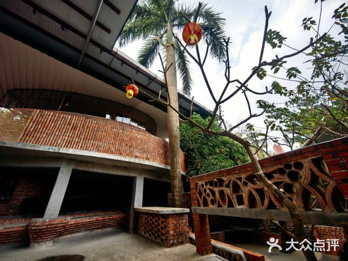 凤阁楼果木烧鹅(鹤山陈山店)图片