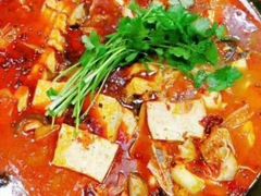 -大锅大灶柴火鸡鱼