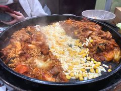 -高基五春川炒鸡排 韩国料理(威海总店)