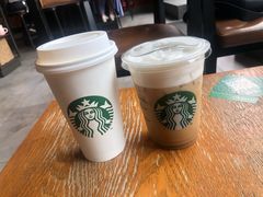 卡布奇诺-星巴克(成都龙湖三千集店)