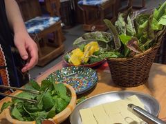 -洱火云南酸菜牛肉火锅(石景山当代商城店)