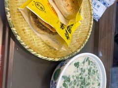 -穆得·老周家牛肉烧饼(普利街店)