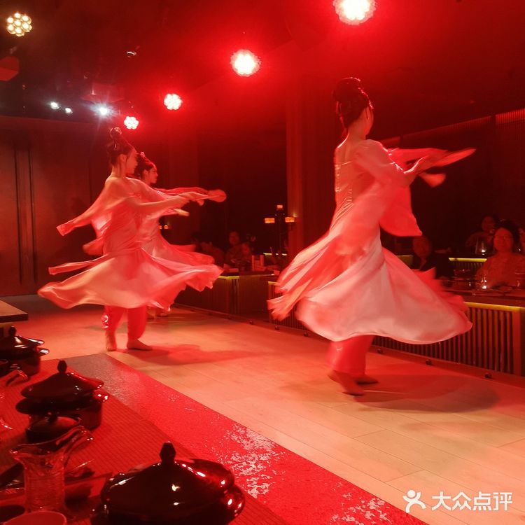 北京宫宴餐厅- -有种时空穿越感的沉浸式餐厅