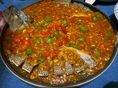 -香巴拉云南餐厅(华莱坞店)