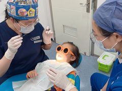 -岳辰齿科(浦东长泰店)