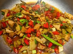 -费大厨辣椒炒肉(高铁吾悦广场店)