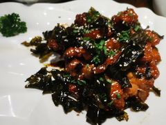 碧绿酿炒牛肚菌-童福兴·南京菜(老门东店)