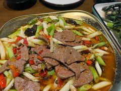 -三叔特色自贡菜(中海国际店)