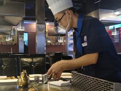 -利昂法式铁板主题餐厅(新奥购物中心店)