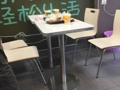 -华莱士·全鸡汉堡(海口学院店)