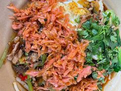 -方铲铲·成都板凳面(滨江银泰店)