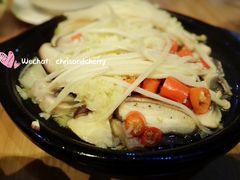 蒜蓉三菇-二孃鸡爪爪(东风路总店)
