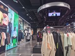 -李宁(苏州中心店)