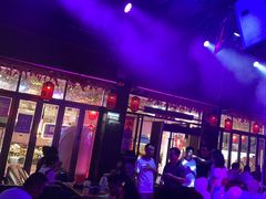 -喜鹊音乐酒馆(西街店)