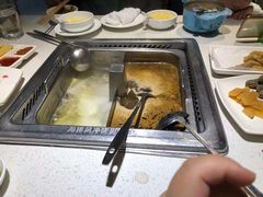 -海底捞火锅(长沙华创国际广场店)