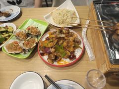 -烤满分·东北烧烤(首经贸店)