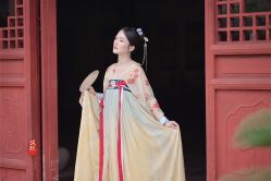 -汉仪华裳汉服馆(打浦桥店)