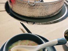 -左庭右院鲜牛肉火锅(浦江欢乐颂店)