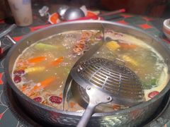 -南城十里潮汕鲜牛火锅·鲜虾生滚粥(融汇老商埠店)