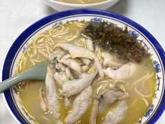 -明呈黄鱼面馆(斜土路店)