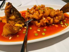 松鼠桂鱼-HOMES上海本帮菜(襄阳公园店)