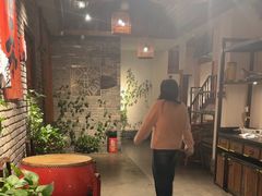 -挂旗柴锅鸡(蚌山区嘉年华店)