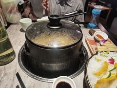 -野·大山里野生菌石锅土鸡(益田假日店)