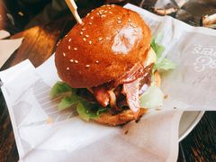 -Ribs & Burgers The Rocks