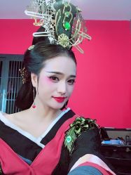 点击看大图 -盘子女人坊古装写真摄影(深圳店)