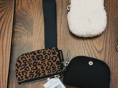 -lululemon(新天地店)