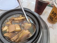 正宗空煲肉骨茶-新峰肉骨茶