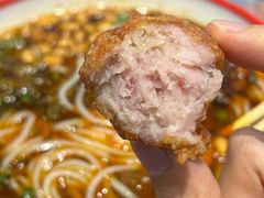 -中东大市场美食城
