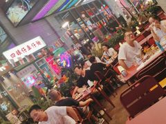 -牛啤堂精酿啤酒餐吧(五棵松华熙店)